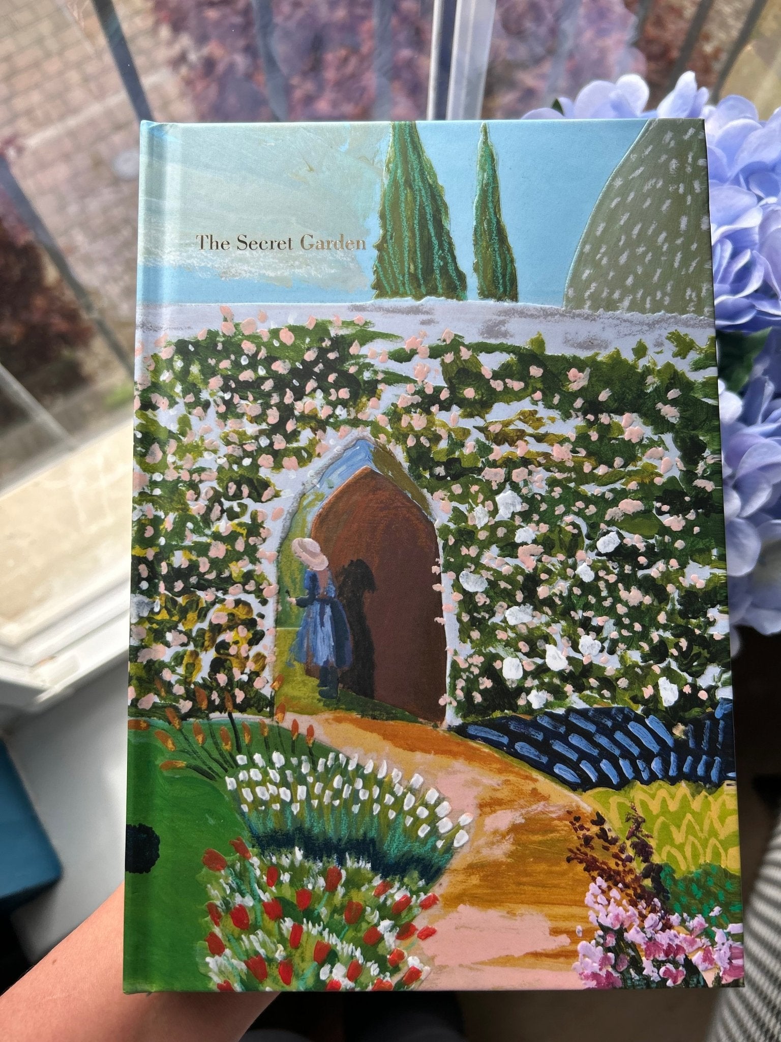 The Secret Garden by Frances Hodgson Burnett - Harper Muse Painted Edition - Looking Glass Books -